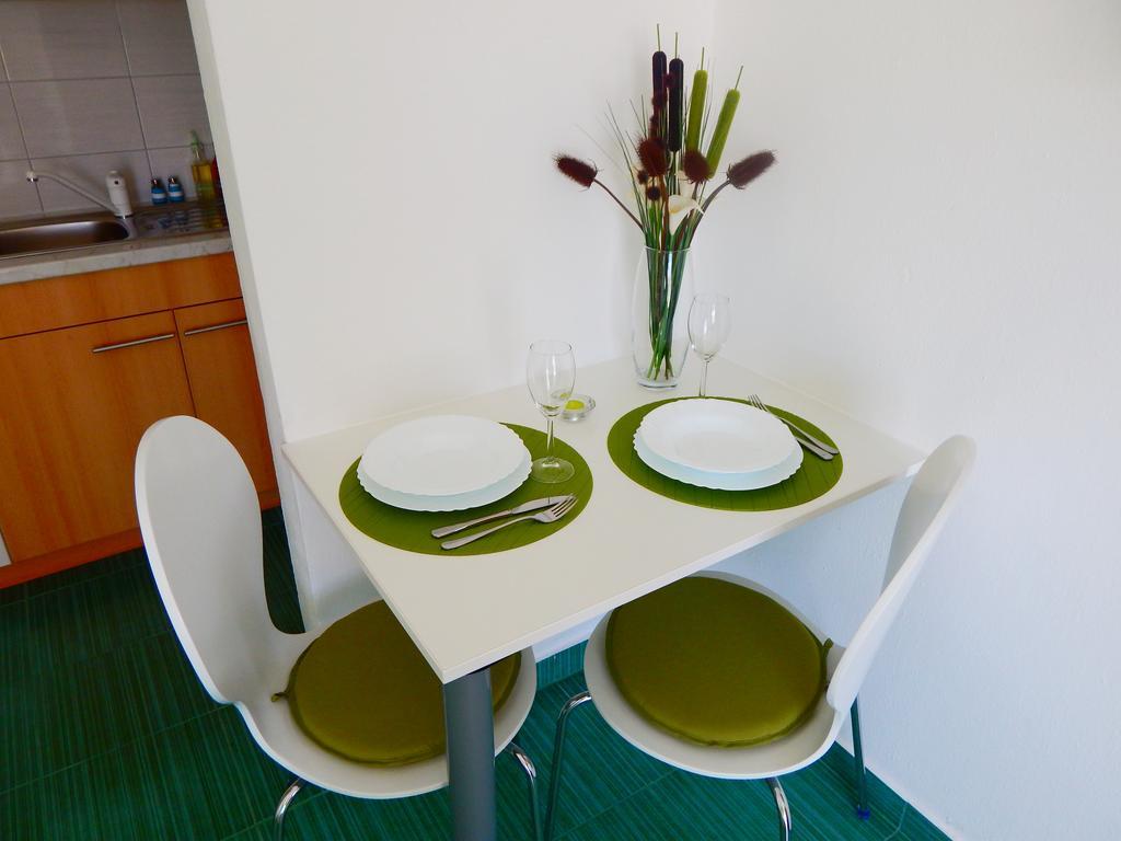 Apartments & Rooms Marinka 자다르 객실 사진