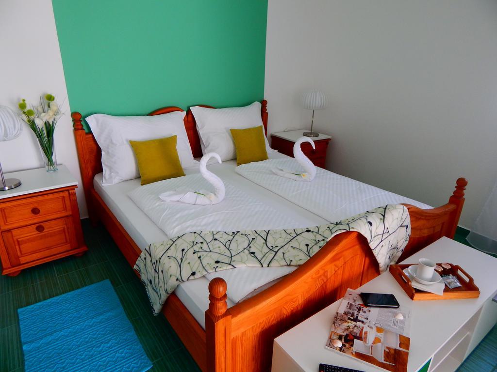 Apartments & Rooms Marinka 자다르 객실 사진